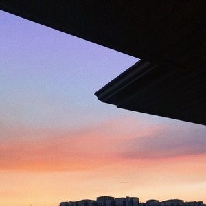 Meet your Posher, Amara